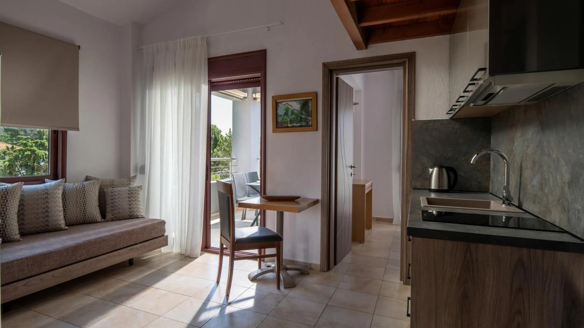Jolandas House Toroni